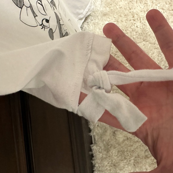 Disney Minnie Mouse top - Picture 2 of 4